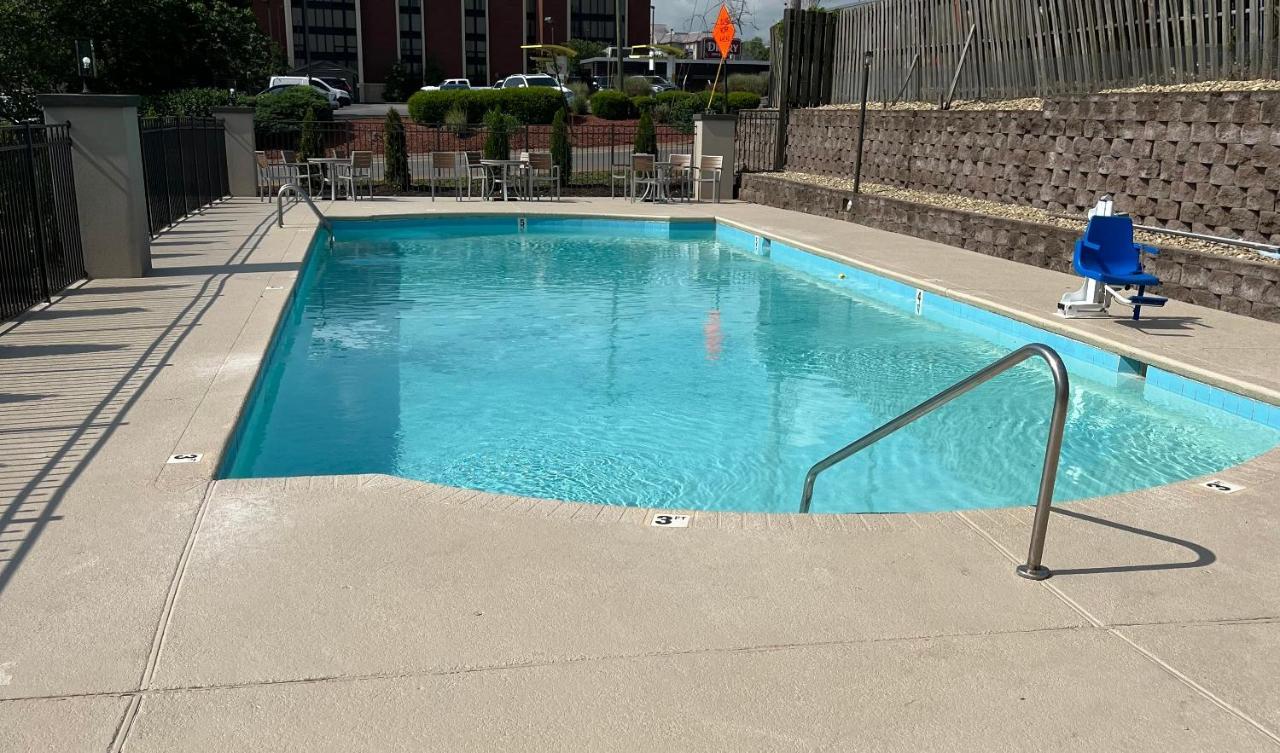 La Quinta By Wyndham Nashville Airport Eksteriør billede