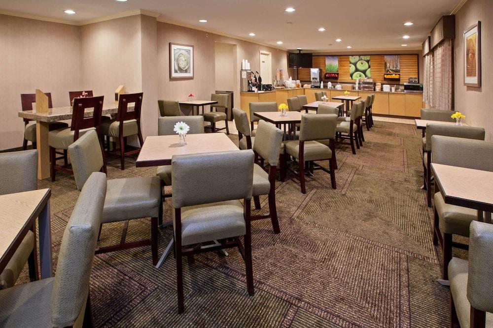 La Quinta By Wyndham Nashville Airport Eksteriør billede