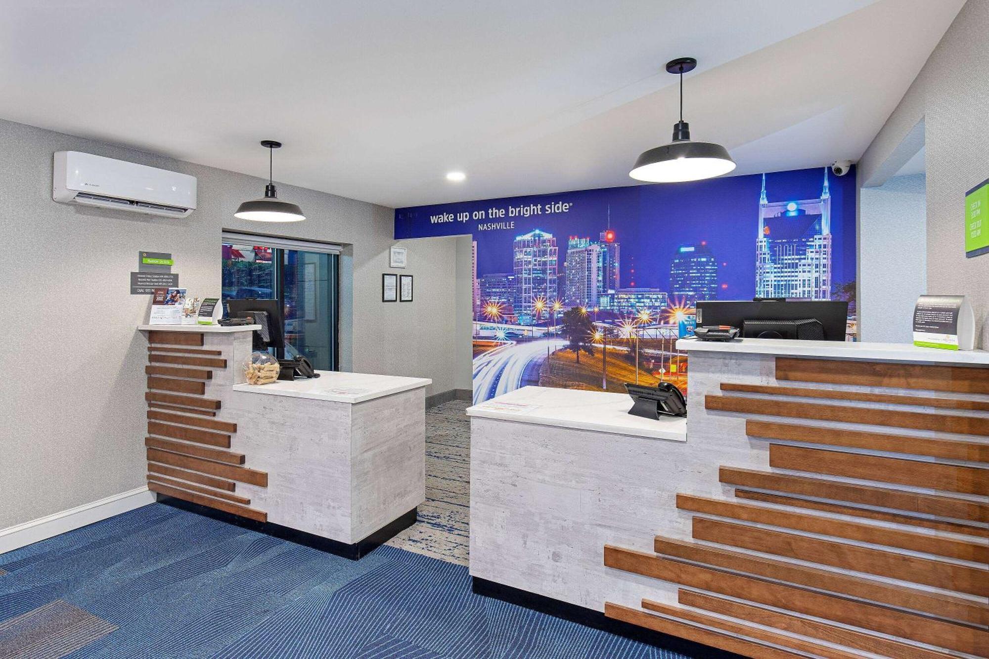 La Quinta By Wyndham Nashville Airport Eksteriør billede